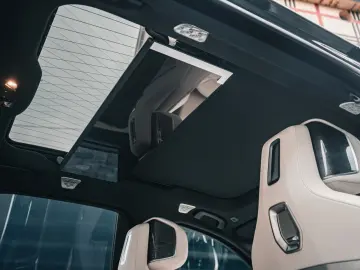 BMW M760 7 M760 e xDrive