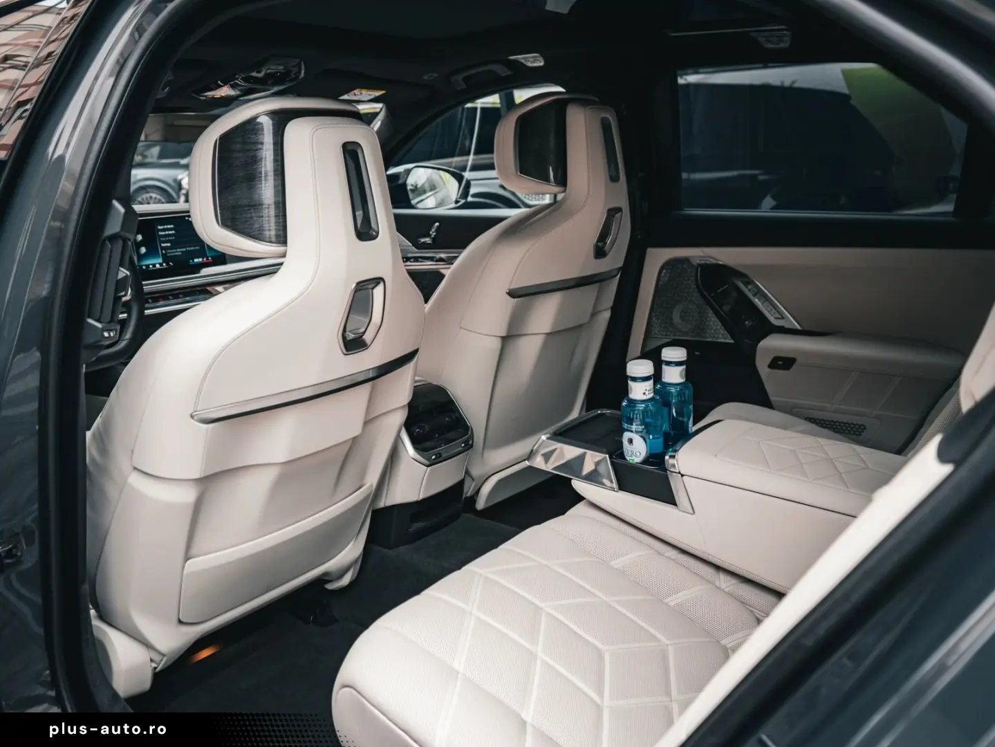 BMW M760 7 M760 e xDrive