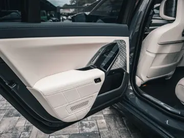 BMW M760 7 M760 e xDrive