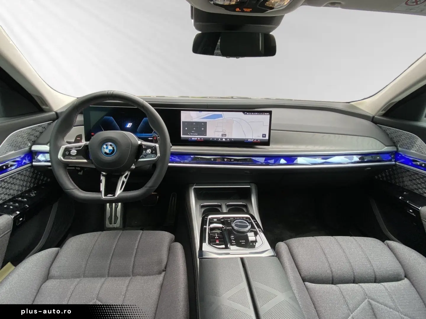 BMW M760e xDrive Inkl. € 1.190 Zubehörbonus TV-Fond-
