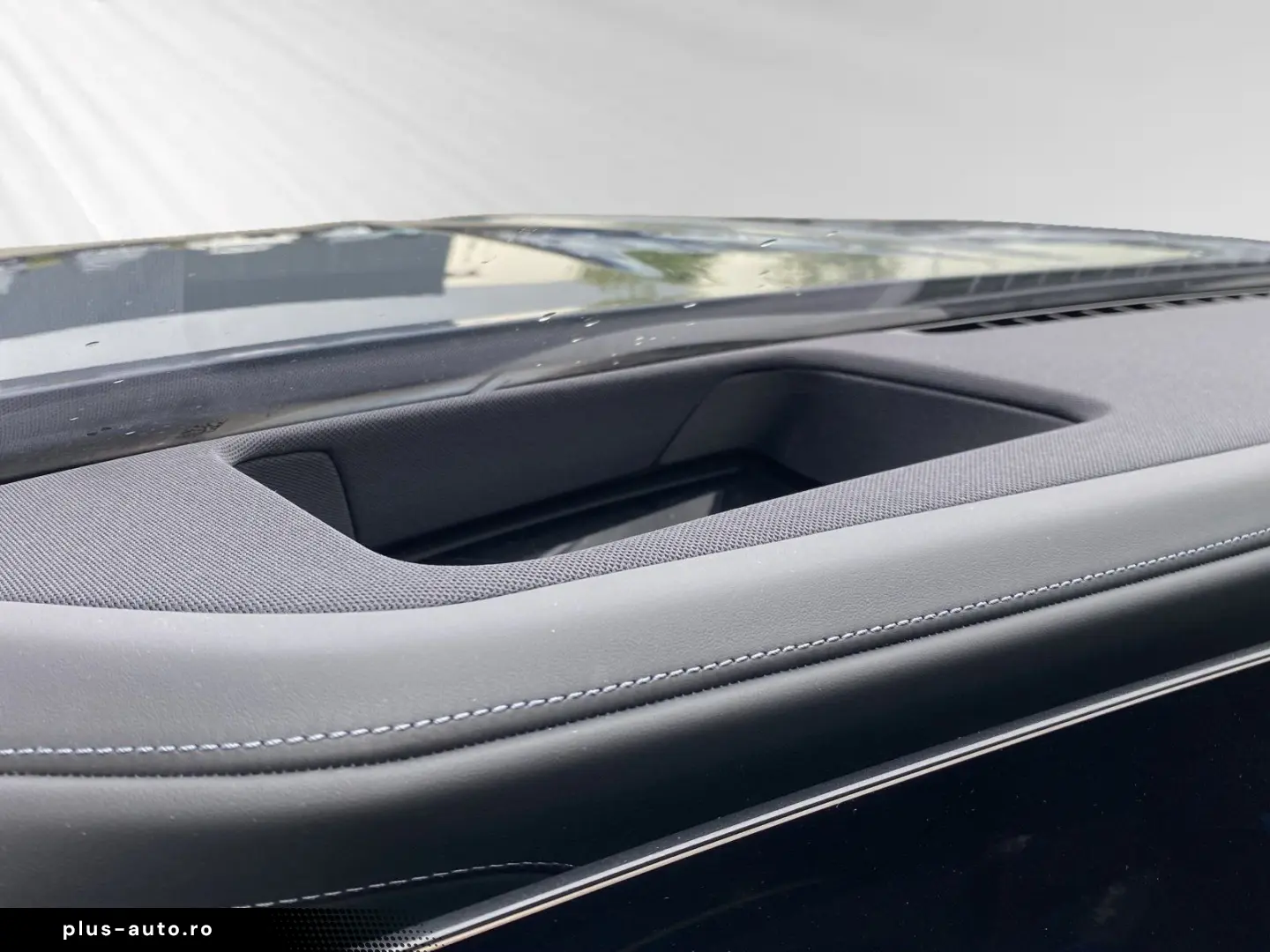 BMW M760e xDrive Inkl. € 1.190 Zubehörbonus TV-Fond-