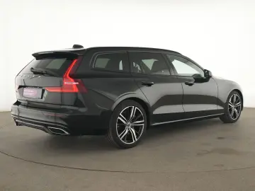 VOLVO V60 Plus Dark Xenium LED Kamera Pano Key Memory