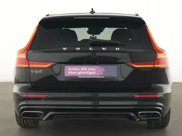 VOLVO V60 Plus Dark Xenium LED Kamera Pano Key Memory