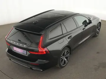 VOLVO V60 Plus Dark Xenium LED Kamera Pano Key Memory