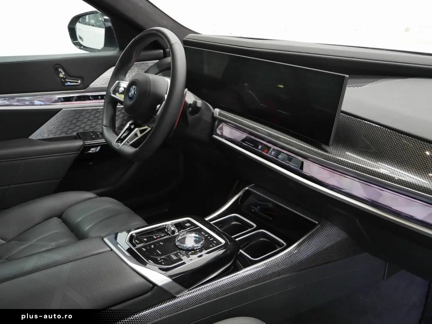 BMW M760e xDrive  Lounge Seating  Fond-Entertainment
