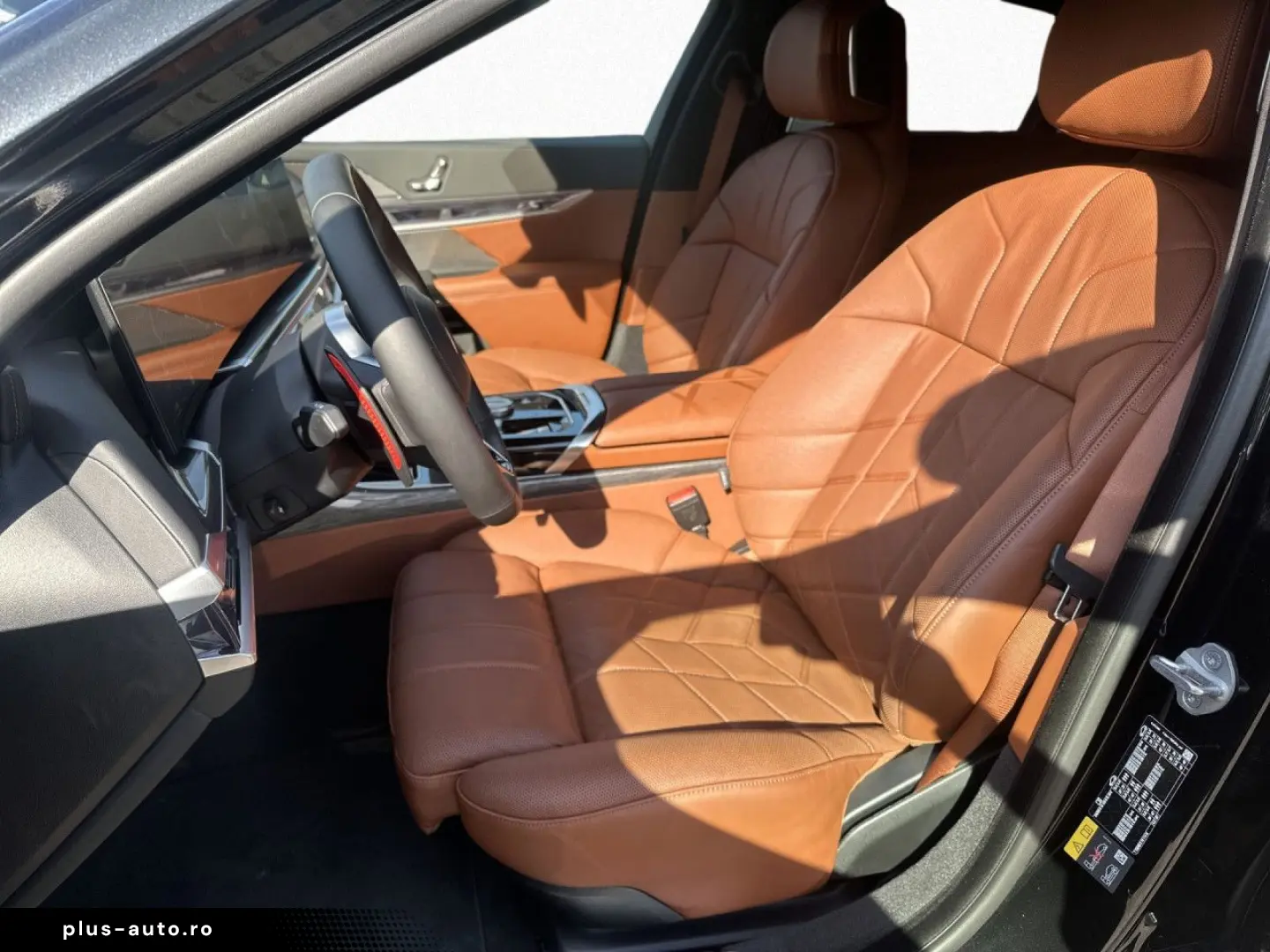 BMW M760e xDr SkyL PA DA-Prof Kristall ExecutiveLo