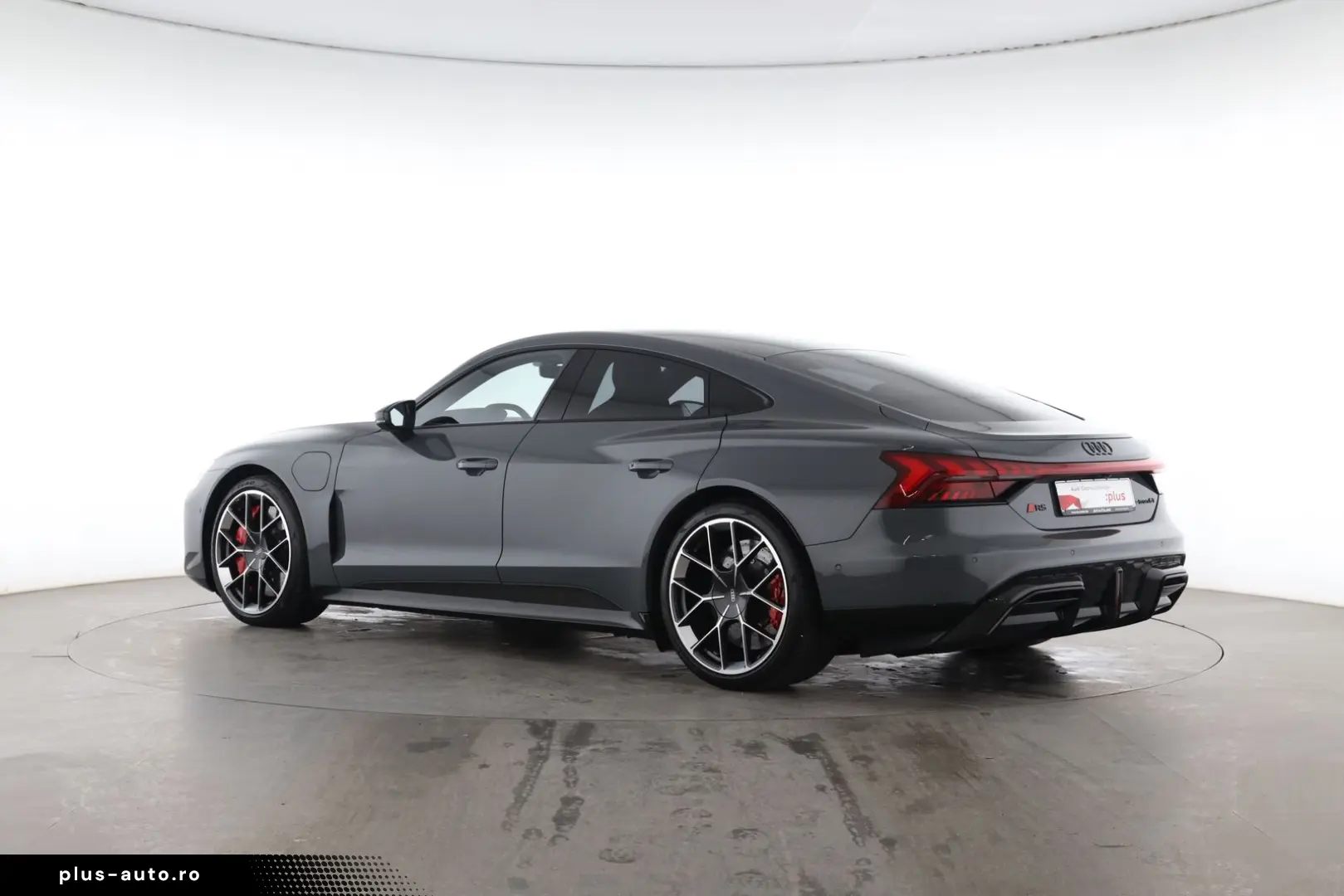 AUDI RS e-tron GT quattro  570 kw 775 PS  HUD Carbon