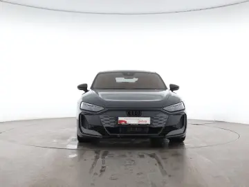 AUDI RS e-tron GT quattro  570 kw 775 PS  HUD Carbon