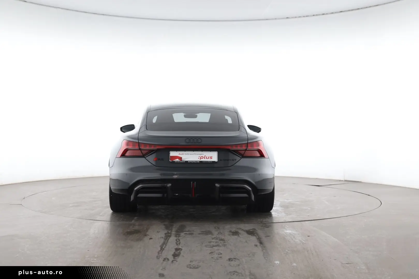 AUDI RS e-tron GT quattro  570 kw 775 PS  HUD Carbon