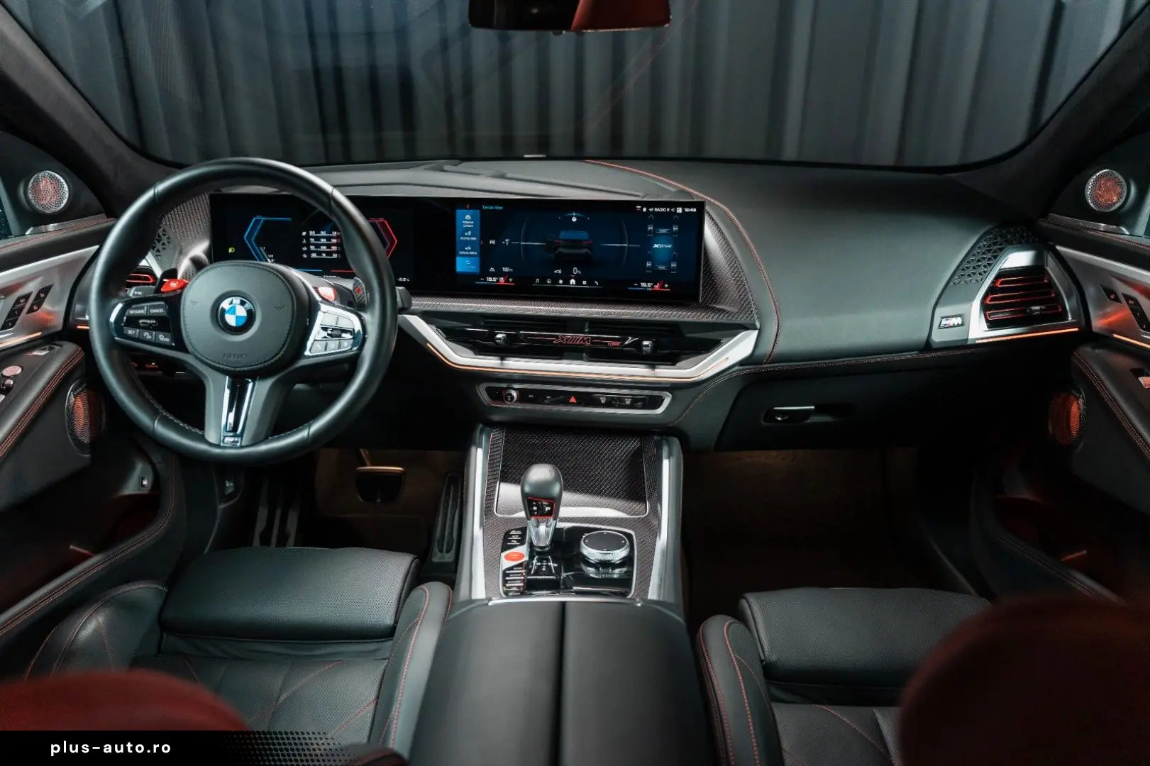 BMW XM 4.4 Label Red B&W ACC HUD Vent Sitze 1-500