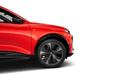 AUDI Q6 e-tron performance S-LINE MATRIX HUD LUFT AHK