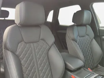 AUDI Q5 55 TFSIe qu. S line 58Km WLTP Air ACC HuD