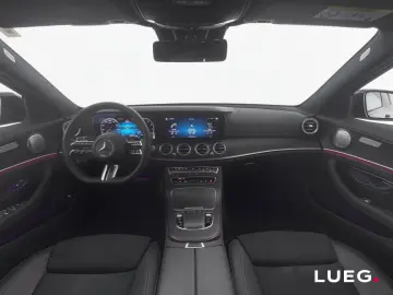 MERCEDES-BENZ E 200 T AMG MBUXHighEnd Pano Burm MBea…
