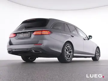 MERCEDES-BENZ E 200 T AMG MBUXHighEnd Pano Burm MBea…
