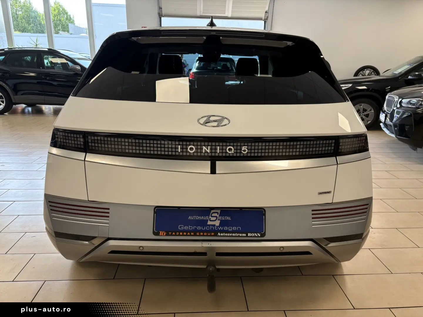 HYUNDAI Ioniq 5 Uniq Leder Pano HUD Memory BOSE 360 Cam