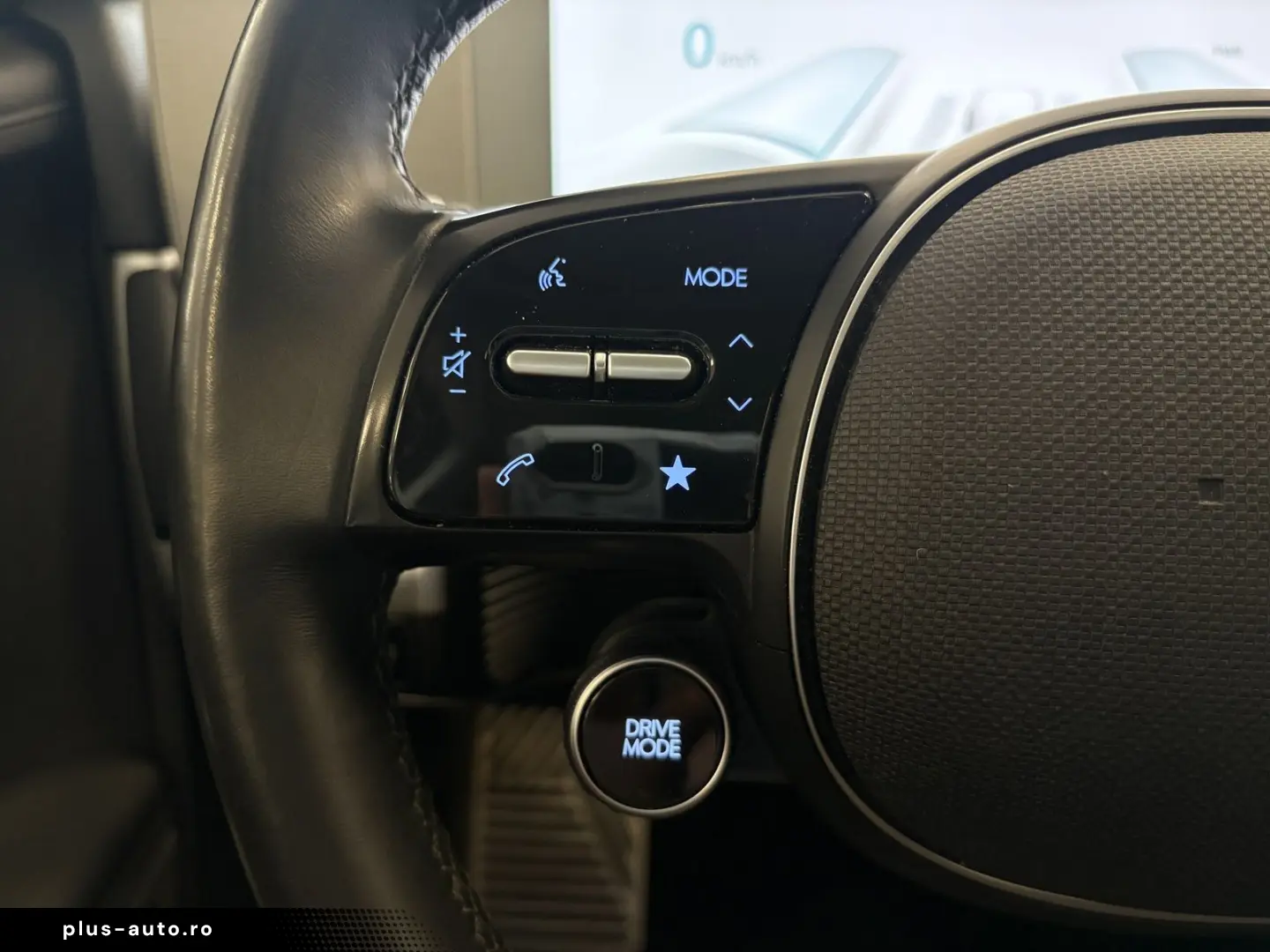 HYUNDAI Ioniq 5 Uniq Leder Pano HUD Memory BOSE 360 Cam