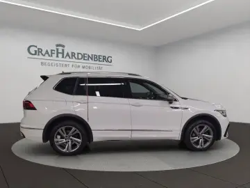VW Tiguan 2.0 TSI 4Motion DSG R Line ACC Pano Navi