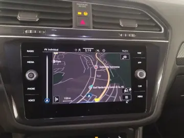 VW Tiguan 2.0 TSI 4Motion DSG R Line ACC Pano Navi