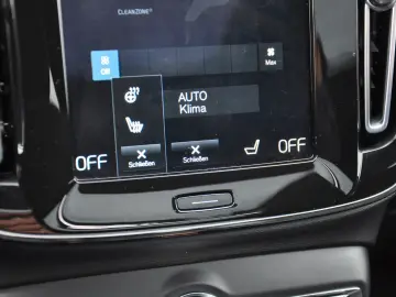 VOLVO XC40 B4 R Design AWD DKG PANO-LED-H&K-RKAM-NAVI