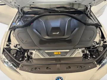 BMW i4 eDrive40 Gran Coupe M Sport ACC Glasdach SHZ