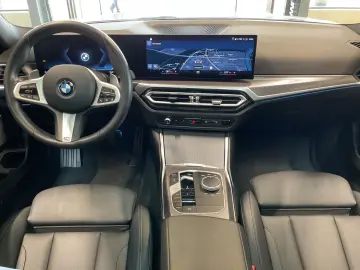 BMW 318d M Sport Leder LED Navi Pano Harman Kardon
