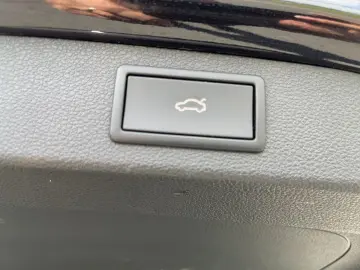 SKODA Kodiaq RS 2.0TSI LED NAV ACC RFK AHK STDHZG PANO