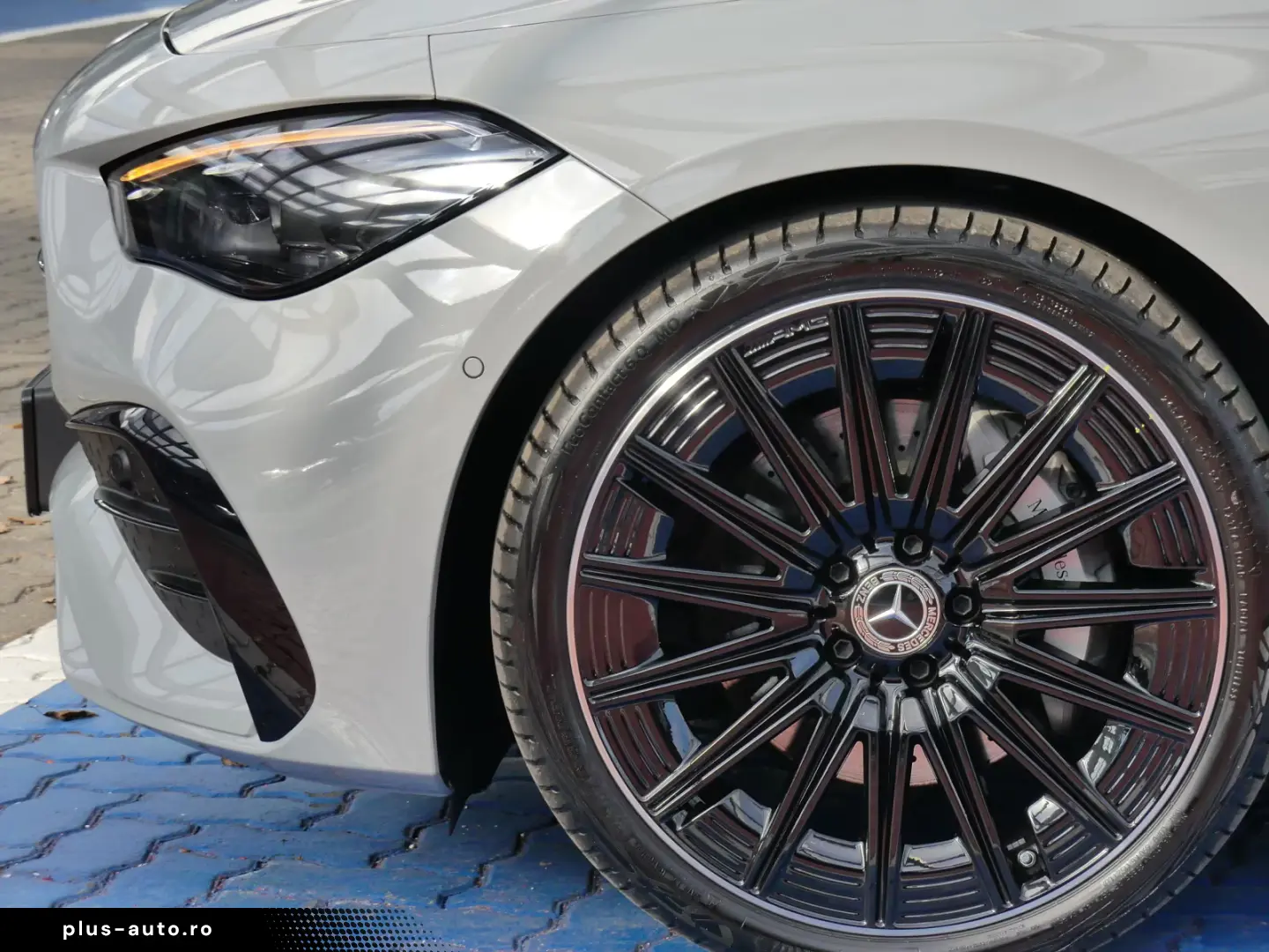 Mercedes-Benz CLE 300 AMG 4M Cabriolet 360