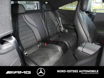 MERCEDES-BENZ CLE 200 AMG COUPÈ DISTRONIC PANORAMA S…