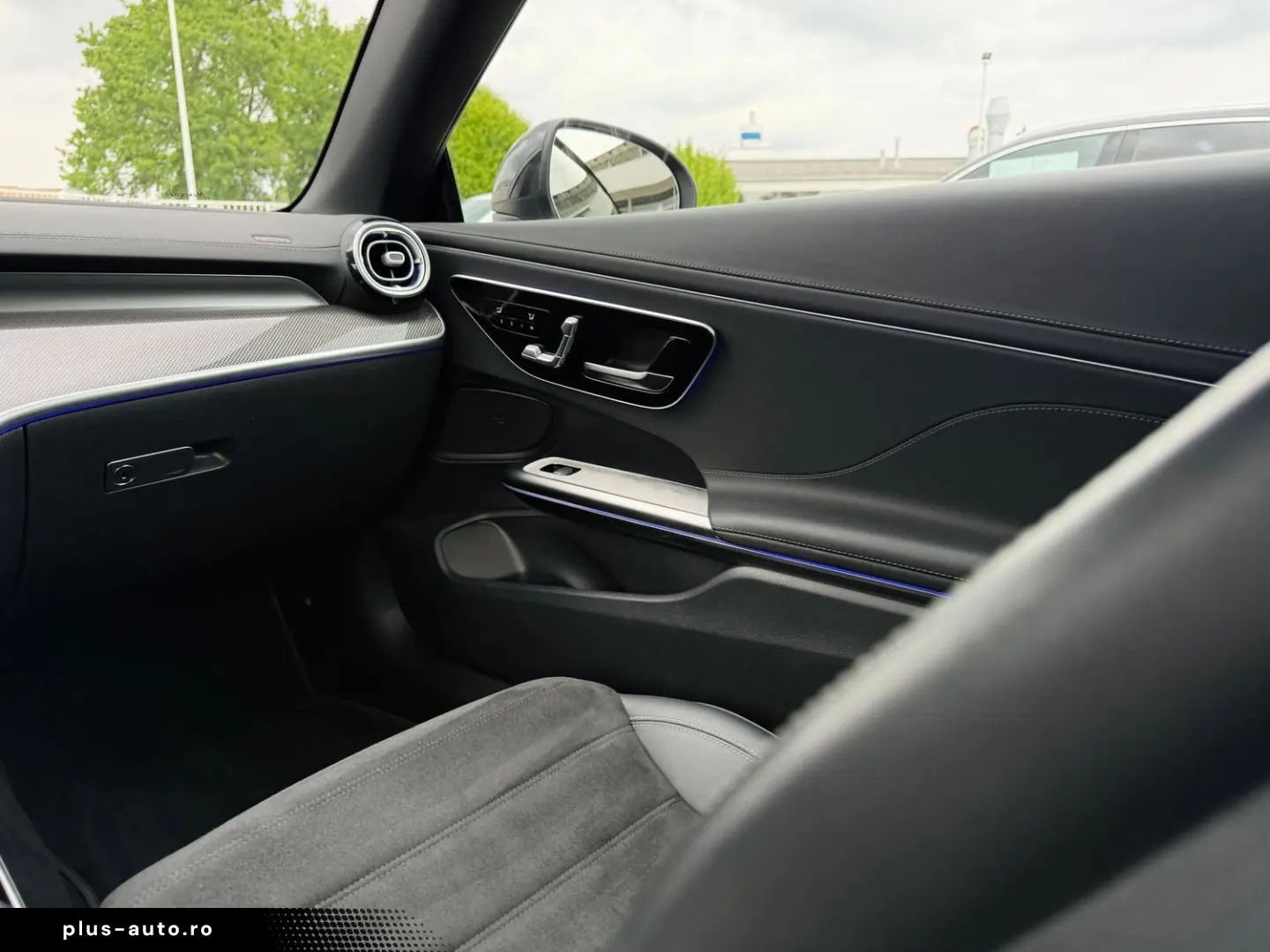 MERCEDES-BENZ CLE 180  CABRIO  AMG  LED  PTS  RFK  T&hellip;