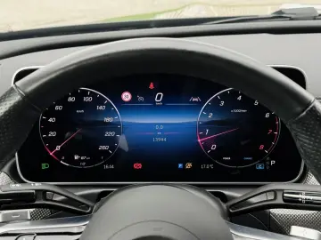 MERCEDES-BENZ CLE 180  CABRIO  AMG  LED  PTS  RFK  T…