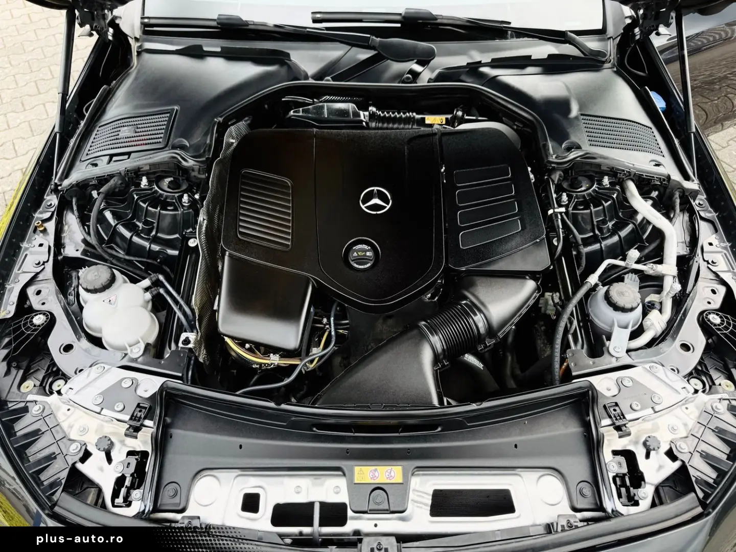 MERCEDES-BENZ CLE 180  CABRIO  AMG  LED  PTS  RFK  T&hellip;