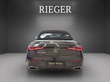 MERCEDES-BENZ CLE 200 AMG Advanced Plus NIGHT Airscarf 20