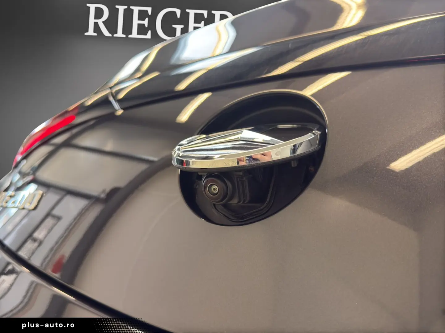 MERCEDES-BENZ CLE 200 AMG Advanced Plus NIGHT Airscarf 20