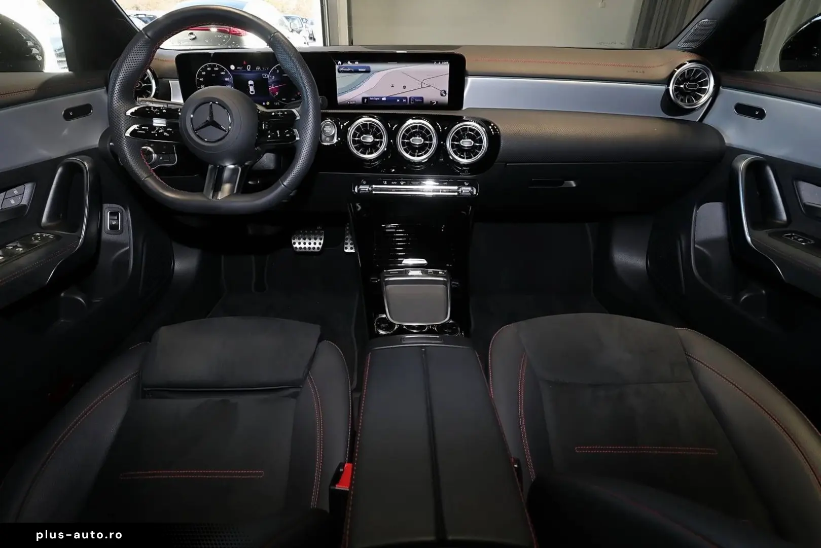 MERCEDES-BENZ CLA 200 Coupé AMG PANO 19  NIGHT DISTRONIC
