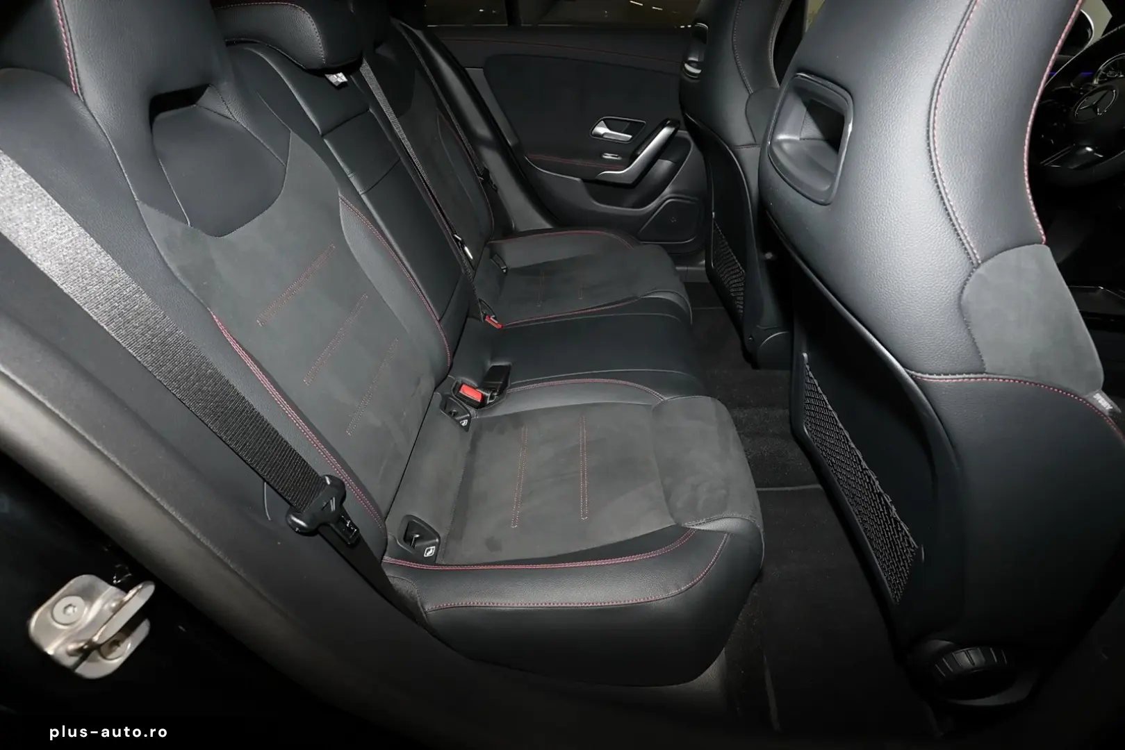MERCEDES-BENZ CLA 200 Coupé AMG NIGHT TOTWINKEL 18 K&hellip;