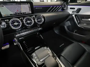 MERCEDES-BENZ CLA 35 AMG 4M Coupé AMG DISTRO TOTWINK…