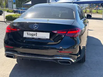 MERCEDES-BENZ C 300 d LED BURMESTER STANDHEIZ AMG-LINE