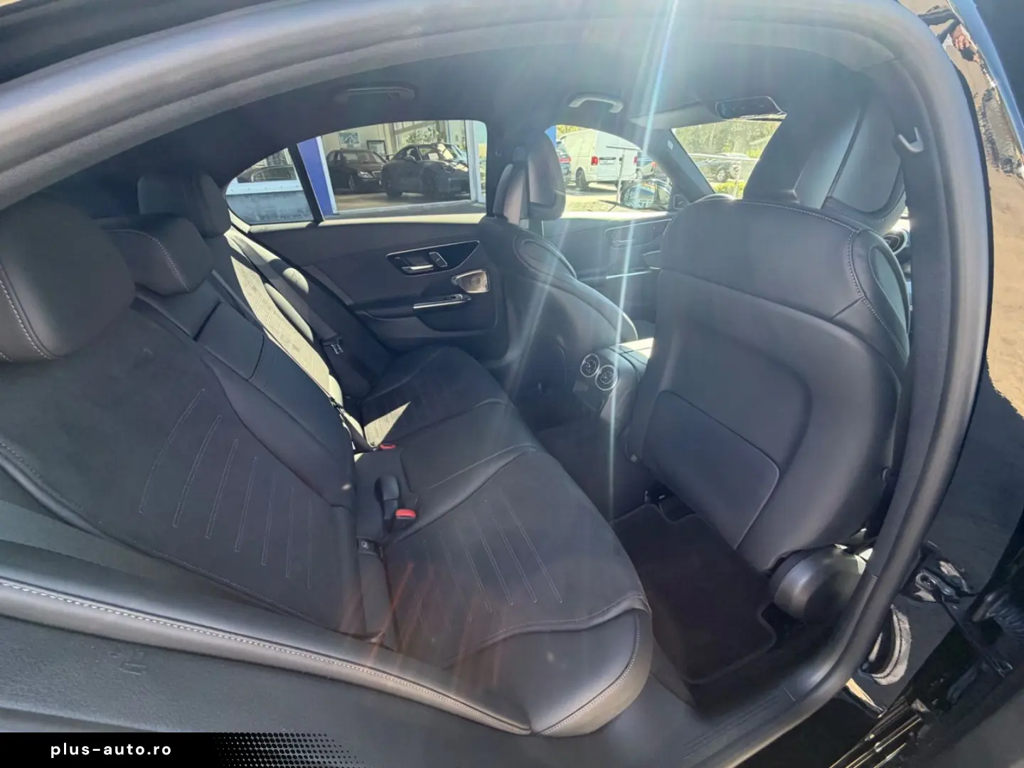 MERCEDES-BENZ C 300 d LED BURMESTER STANDHEIZ AMG-LINE