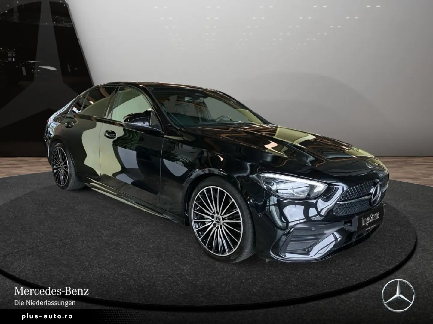 MERCEDES-BENZ C 300 d 4M AMG Night LED Distr Kamera NavPrem