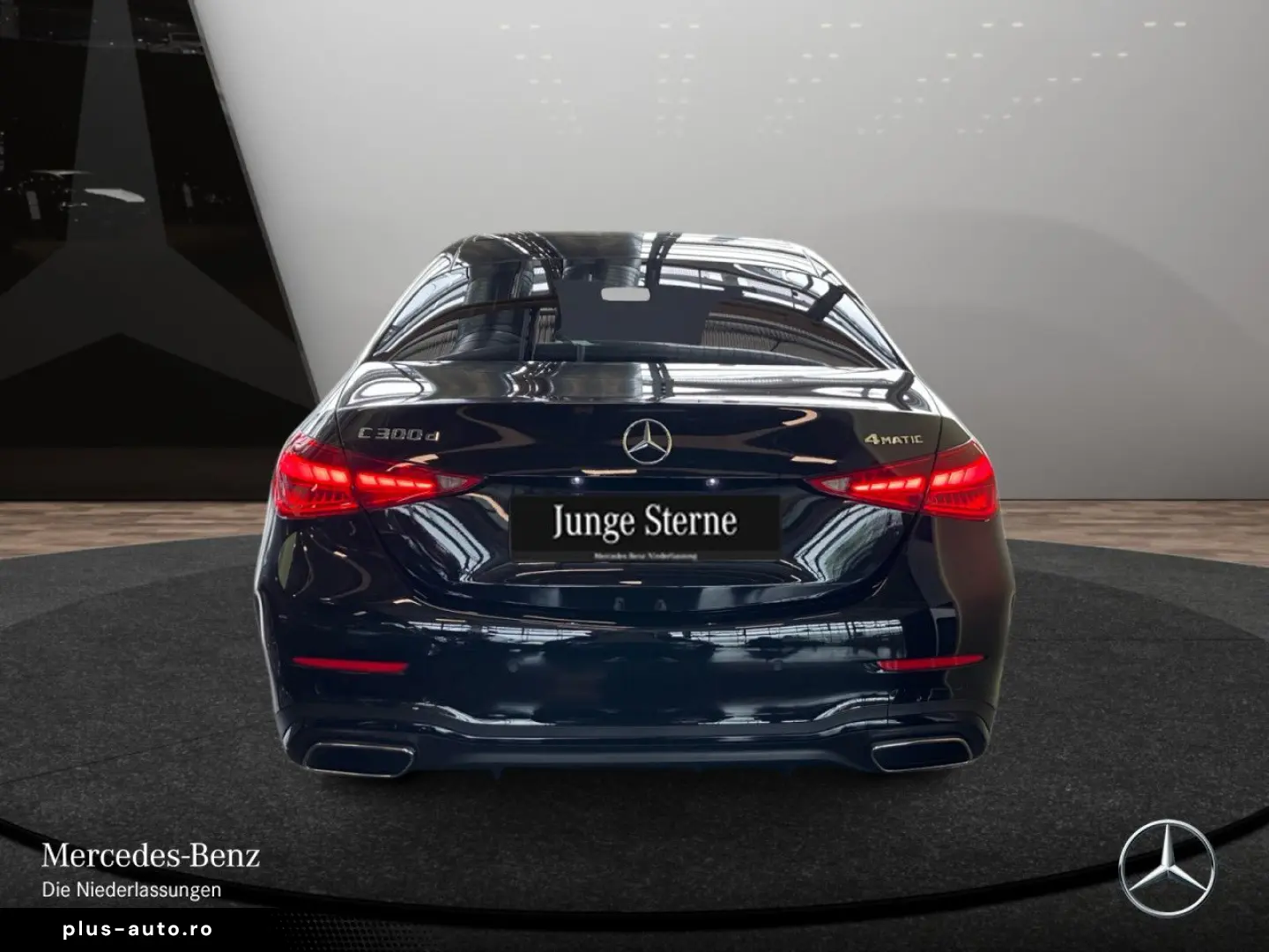 MERCEDES-BENZ C 300 d 4M AMG Night LED Distr Kamera NavPrem