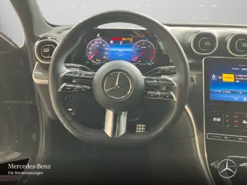 MERCEDES-BENZ C 300 d 4M AMG Night LED Distr Kamera NavPrem