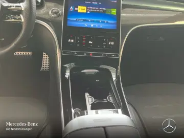 MERCEDES-BENZ C 300 d 4M AMG Night LED Distr Kamera NavPrem