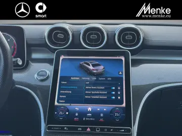 MERCEDES-BENZ C 220 d AMG Distro Kamera Ambiente Fah…