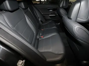 MERCEDES-BENZ C 200 d AHK TOTWINKEL 4x SITZHEIZUNG K…