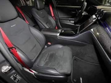 MERCEDES-BENZ C 43 AMG 4M NIGHTPAKET DISTRONIC KAMER…