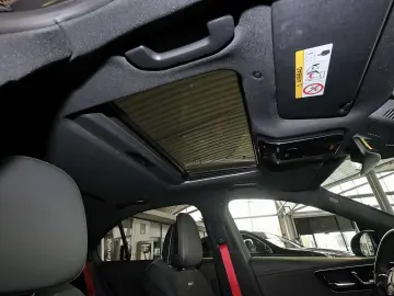 MERCEDES-BENZ C 43 AMG 4M NIGHTPAKET DISTRONIC KAMER…