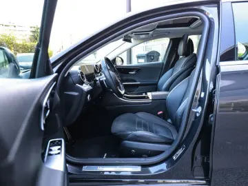 MERCEDES-BENZ C 200 4M AMG Sport AHK Standhz. Distr.…