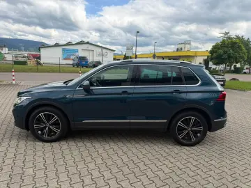 VW Tiguan 2.0 TDI Elegance  LED Kamera AAC Navi