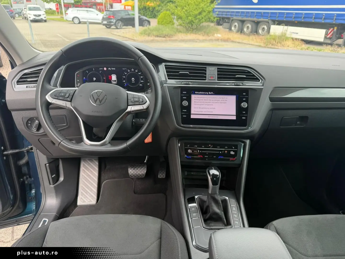 VW Tiguan 2.0 TDI Elegance  LED Kamera AAC Navi
