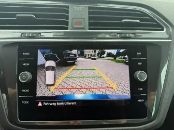 VW Tiguan 2.0 TDI Elegance  LED Kamera AAC Navi